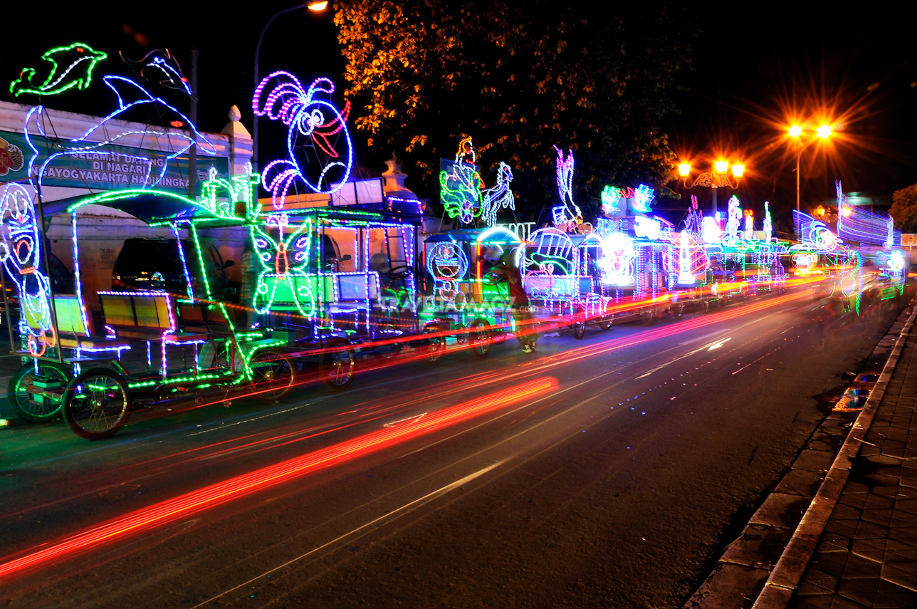 Wisata Malam, Alun-alun Kidul, Yogyakarta | TRAVELTAMagz.com
