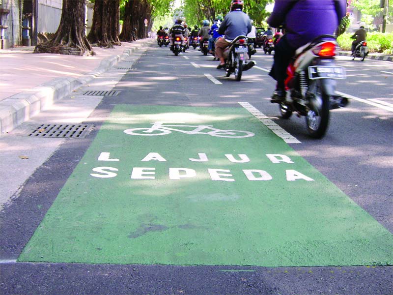 lajur-sepeda-1