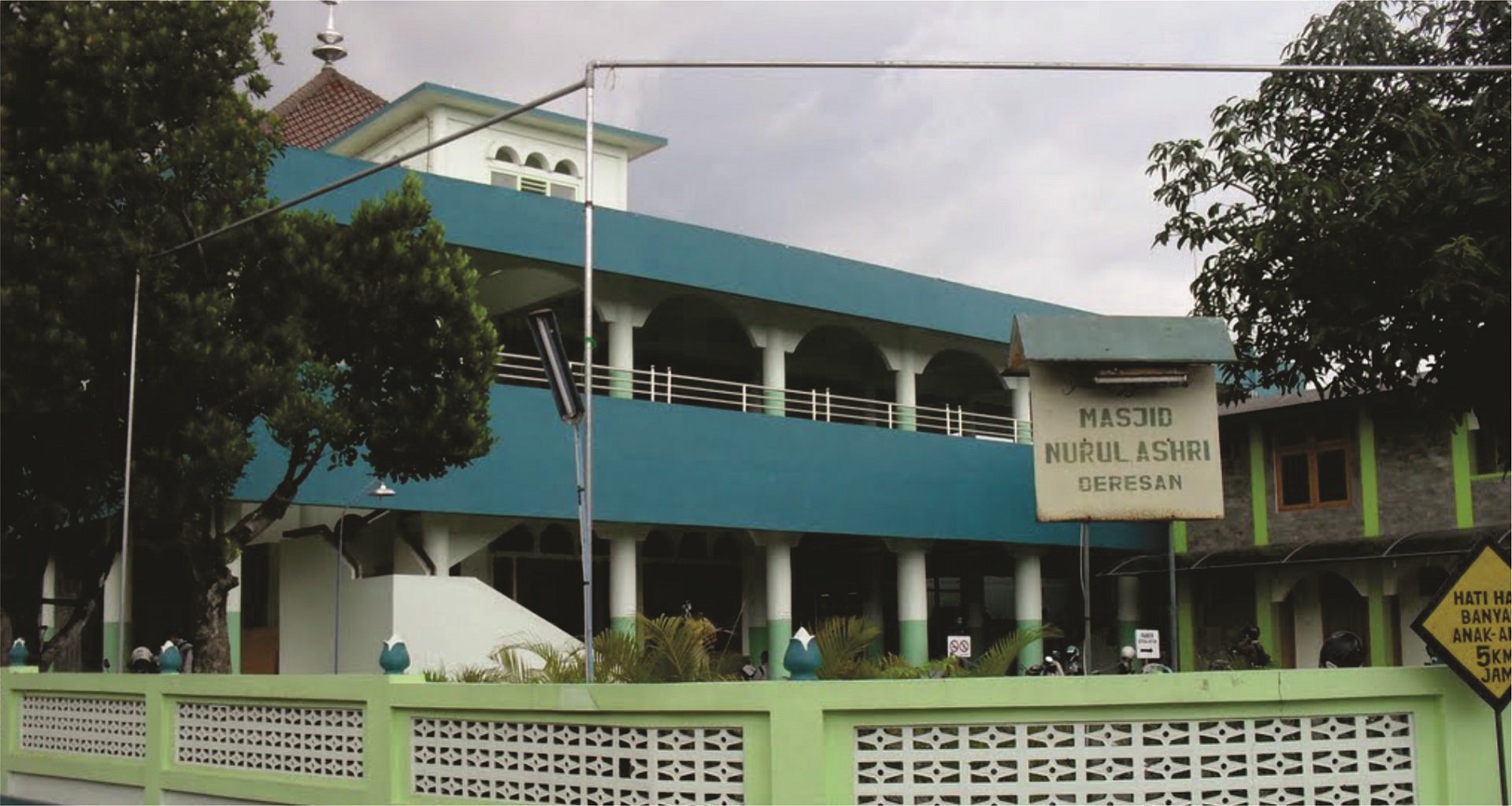 Masjid Nurul Ashri Deresan